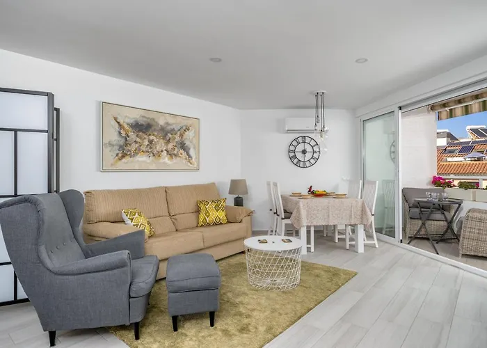 Torreblanca With Pool By Costarentals - Ref 10